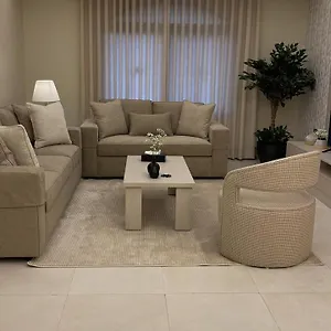 https://alarjan-dream-apart.hotelsriyadh.net